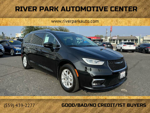 2021 Chrysler Pacifica Touring L