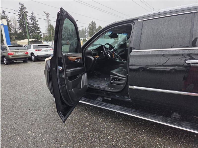 2015 Cadillac Escalade ESV Premium