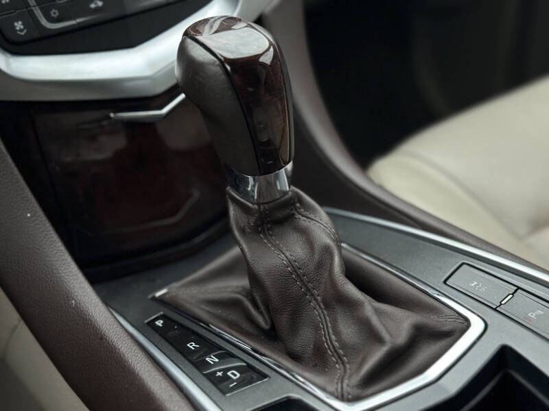 2011 Cadillac SRX Luxury Collection