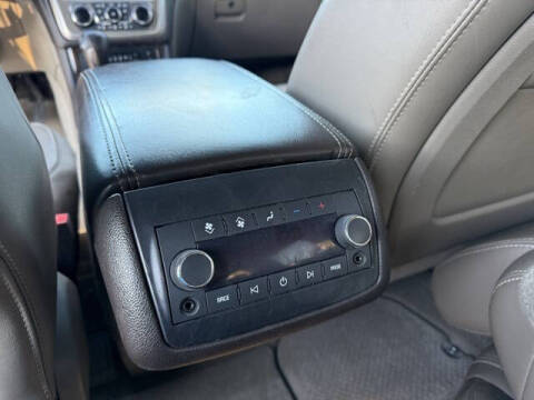 2014 GMC Acadia Denali