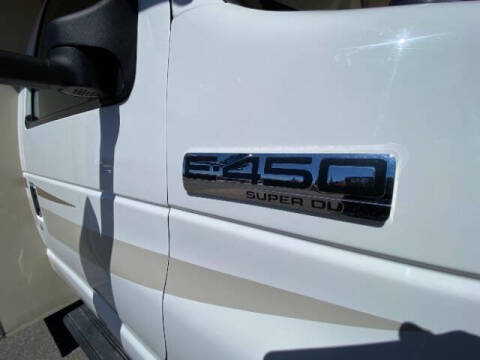 2018 Ford E-Series E-450 SD