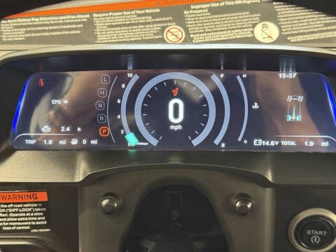 2025 Segway UT10 CREW