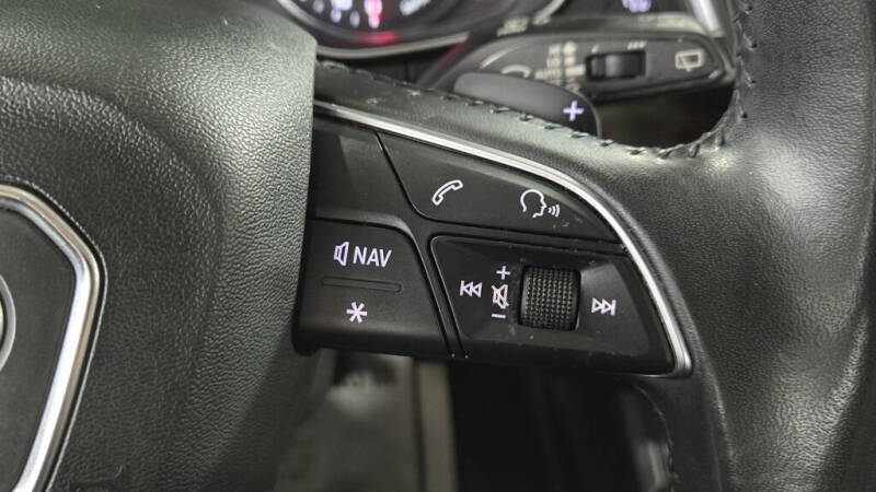 2019 Audi Q5 quattro Premium 45 TFSI