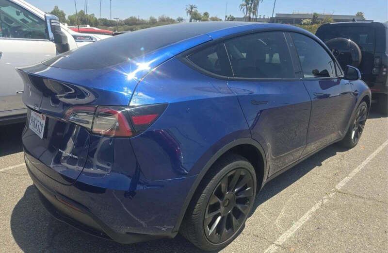 2023 Tesla Model Y Long Range