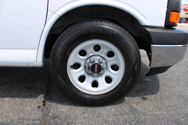 2014 GMC Savana LT 1500