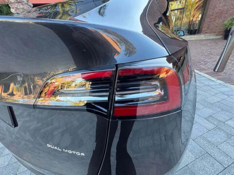 2024 Tesla Model Y Long Range