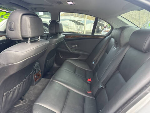 2009 BMW 5 Series 528i xDrive