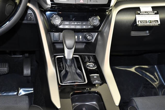 2026 Mitsubishi Eclipse Cross SE