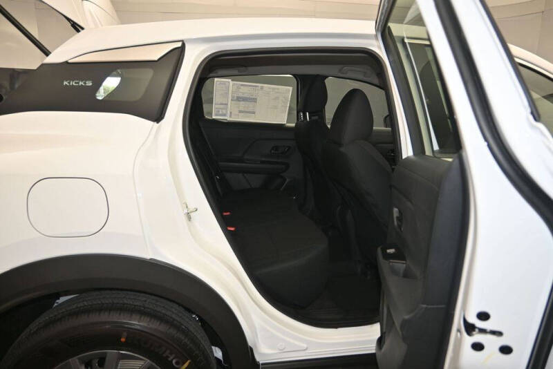 2026 Nissan Kicks S