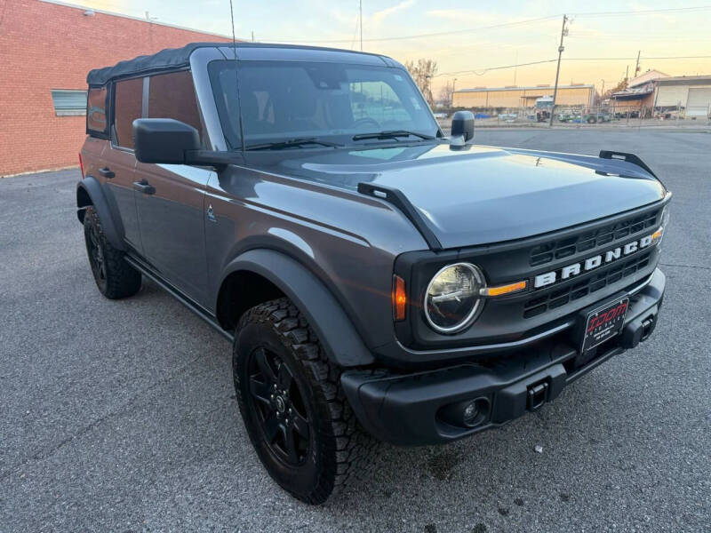 2022 Ford Bronco Black Diamond