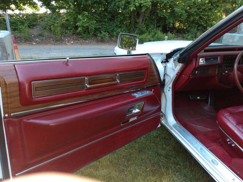 1975 Cadillac DeVille