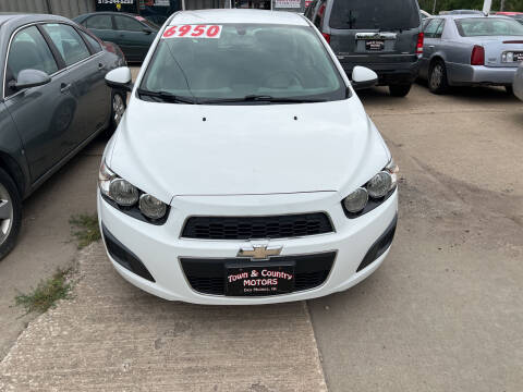 2014 Chevrolet Sonic for sale at TOWN & COUNTRY MOTORS in Des Moines IA