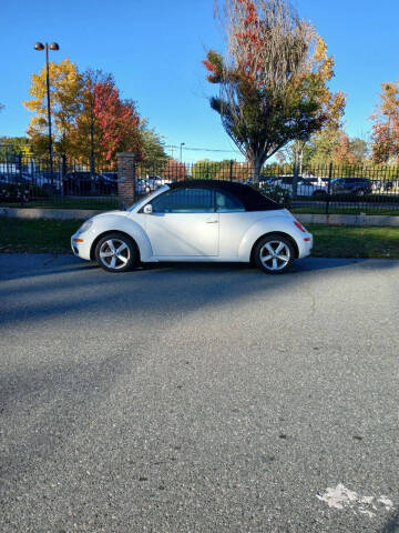 2007 Volkswagen New Beetle Convertible for sale at Reliable Motors in Seekonk MA