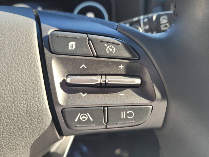 2022 Hyundai Kona Electric SEL