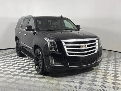 2018 Cadillac Escalade Luxury