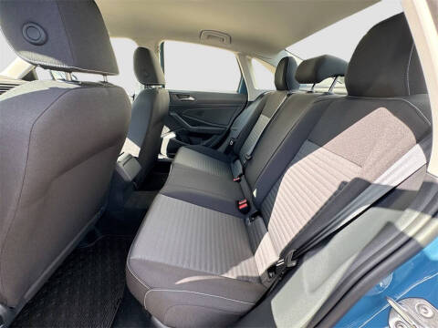 2025 Volkswagen Jetta S