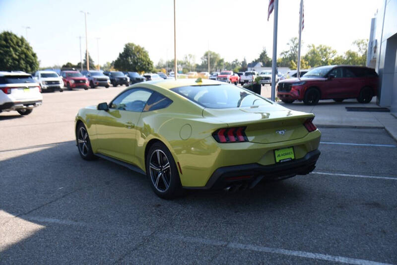 2025 Ford Mustang EcoBoost