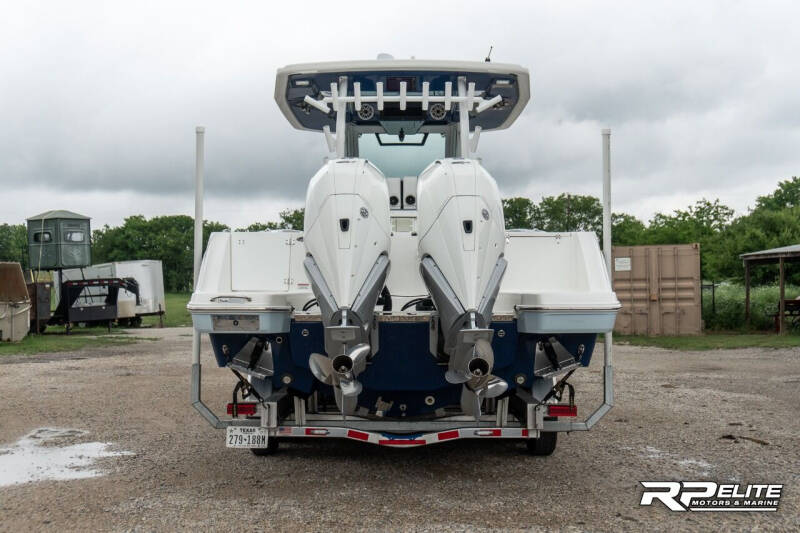 2021 Crevalle 33