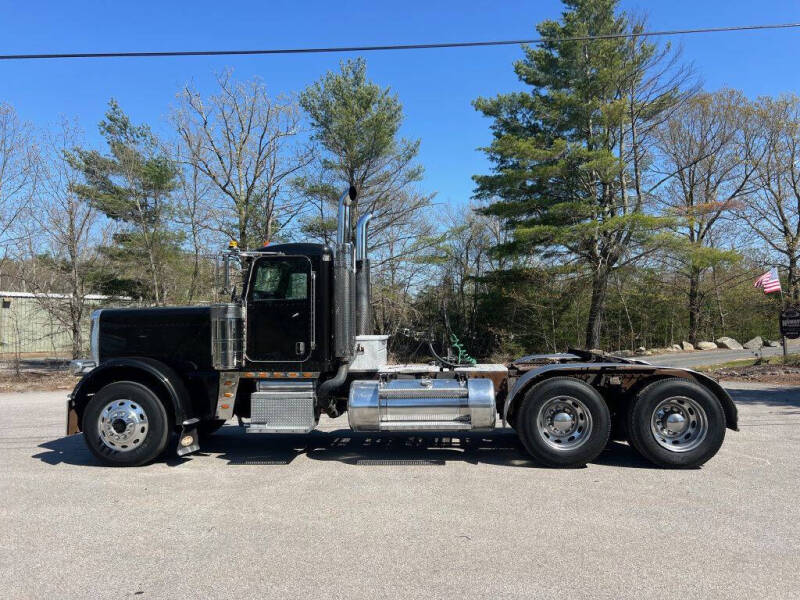2009 Peterbilt 389