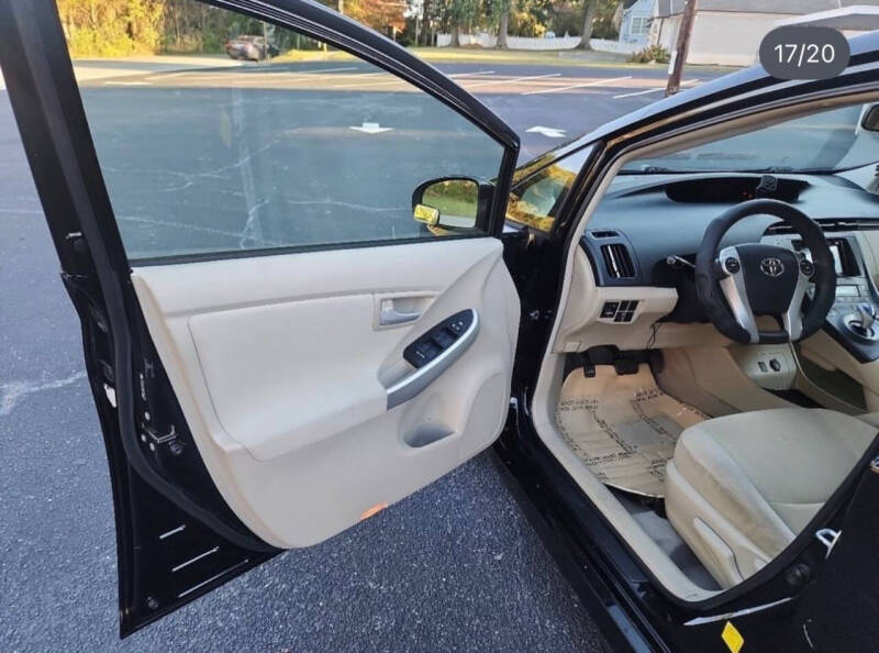 2011 Toyota Prius One