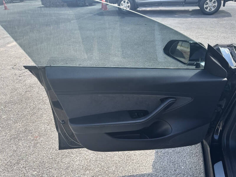 2019 Tesla Model 3 Mid Range