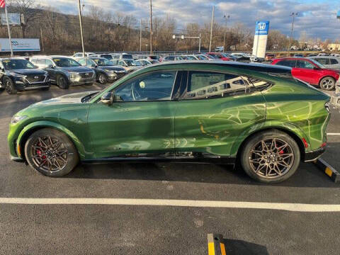 2025 Ford Mustang Mach-E GT