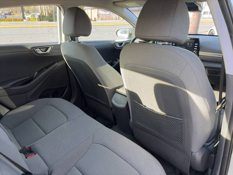 2021 Hyundai Ioniq Electric SE