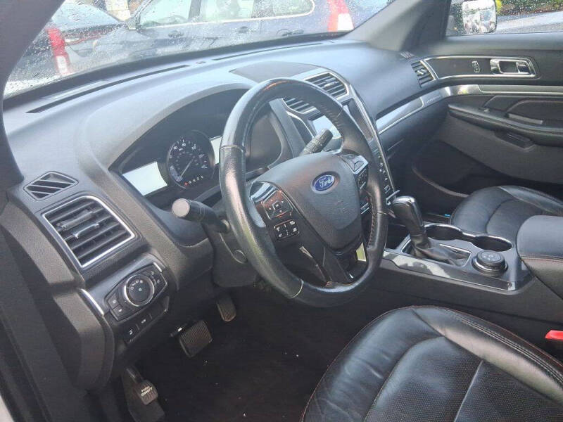 2019 Ford Explorer Sport