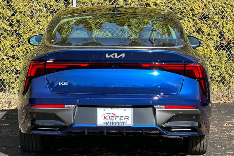 2025 Kia K5 EX