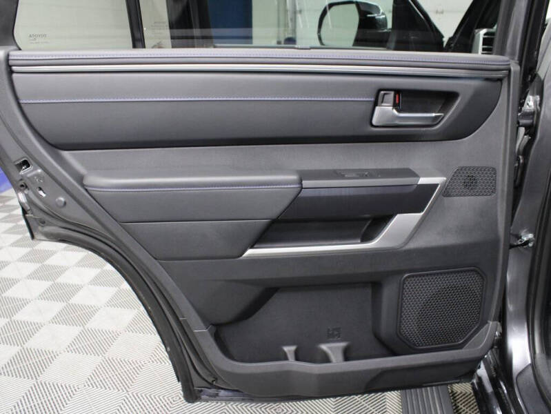 2025 Toyota Sequoia SR5