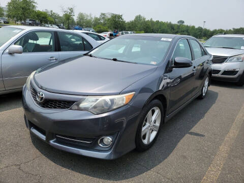 2013 Toyota Camry for sale at CR Garland Auto Sales in Fredericksburg VA