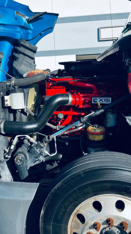 2018 International LT625