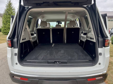 2022 Jeep Wagoneer Series III