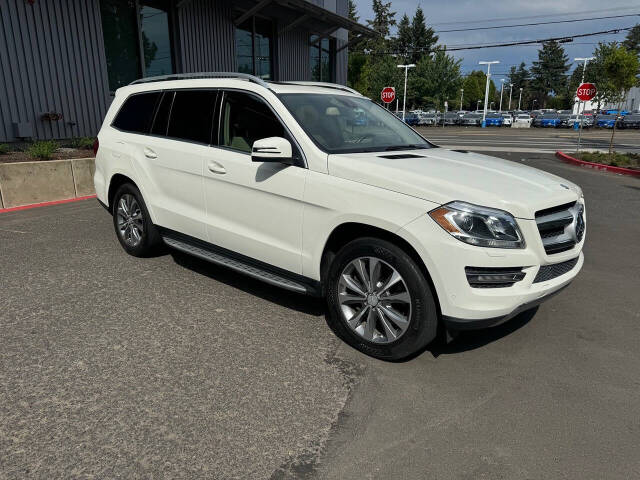 2013 Mercedes-Benz GL-Class for sale at Worldwide Auto in Portland, OR