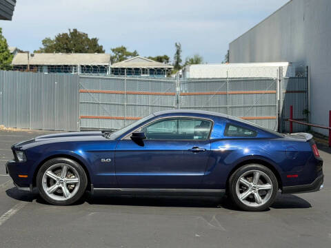 2011 Ford Mustang GT Premium