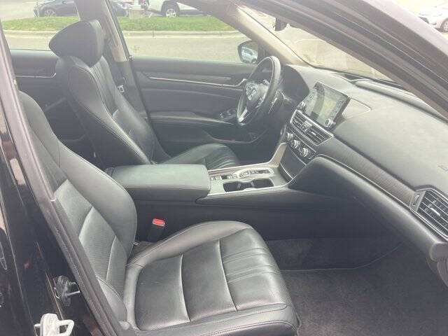 2022 Honda Accord Hybrid Touring