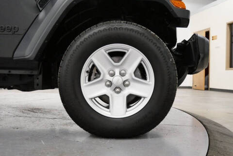 2023 Jeep Gladiator Sport S