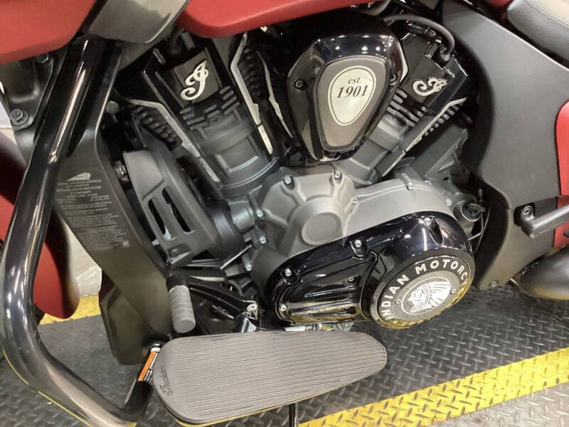 2024 Indian CHALLENGER DARK HORSE WITH POW