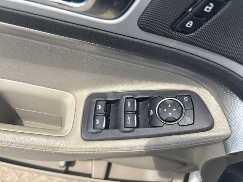 2011 Ford Explorer XLT