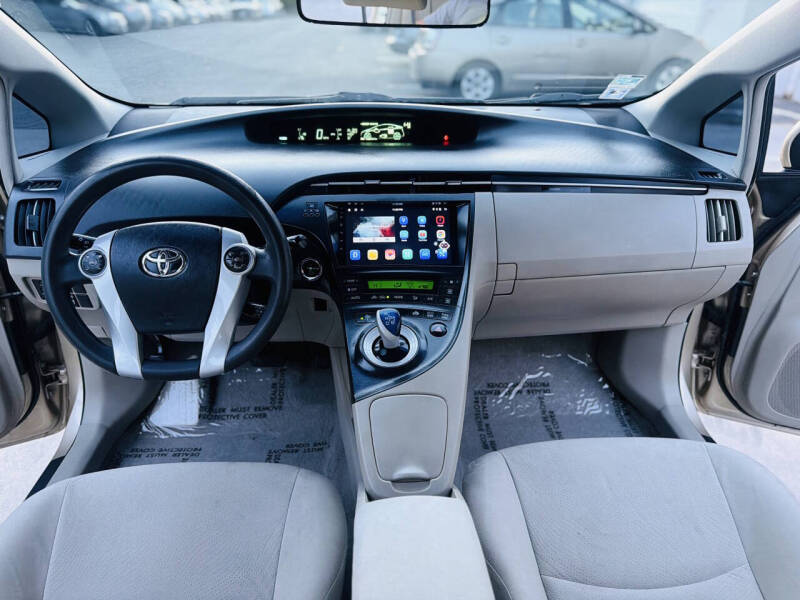 2010 Toyota Prius I