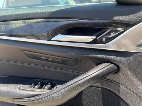 2017 BMW 5 Series 540i