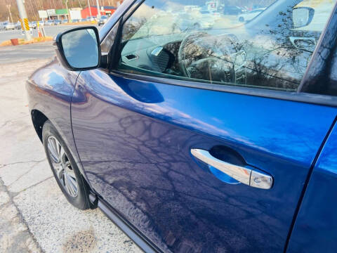 2017 Nissan Pathfinder