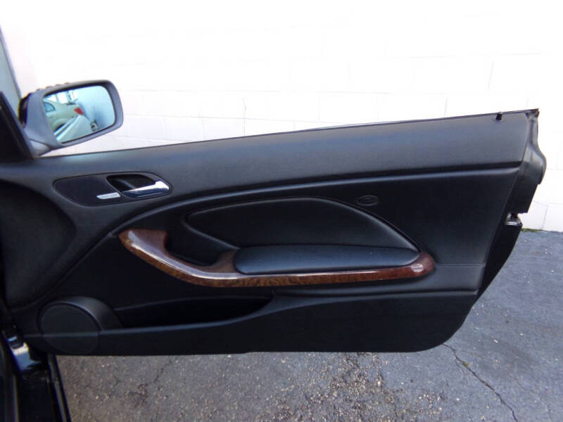 2002 BMW 3 Series 330Ci