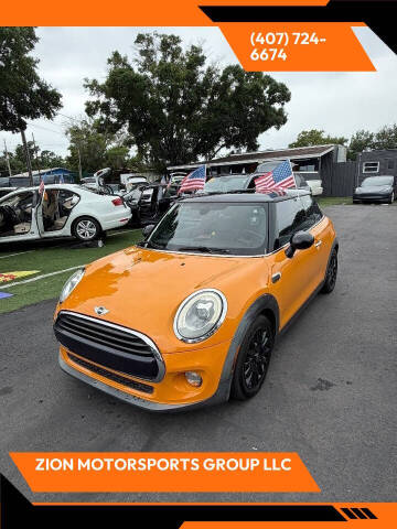 2017 MINI Hardtop 2 Door Cooper