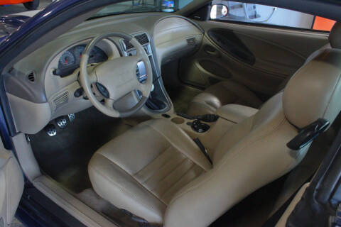2003 Ford Mustang