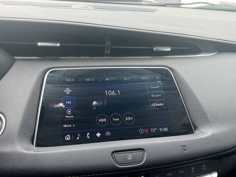 2021 Cadillac XT4 Premium Luxury