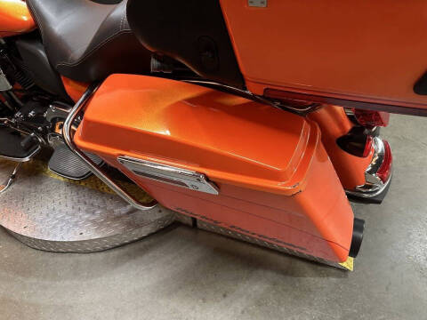2012 Harley-Davidson® FLHTK - Electra Glide® Ul