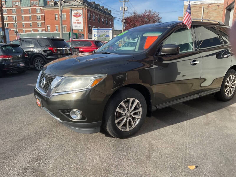 2015 Nissan Pathfinder SV