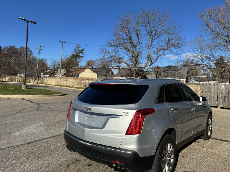 2017 Cadillac XT5 Luxury