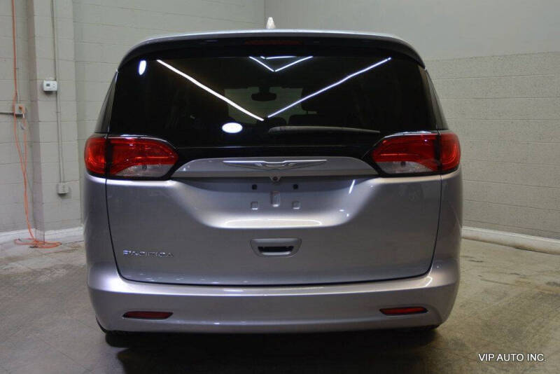 2017 Chrysler Pacifica Touring